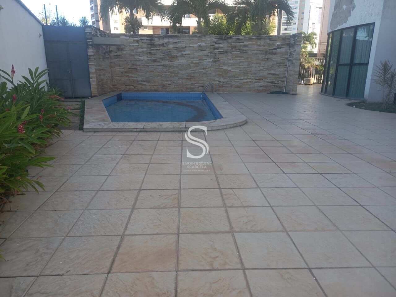 Apartamento à venda com 4 quartos, 194m² - Foto 9