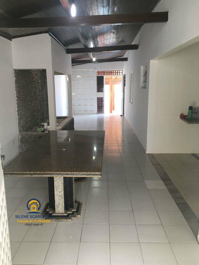 Casa à venda com 3 quartos, 300m² - Foto 10