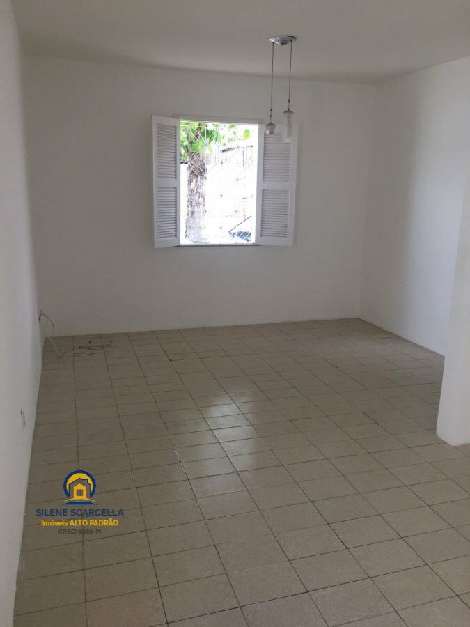 Casa à venda com 3 quartos, 300m² - Foto 12