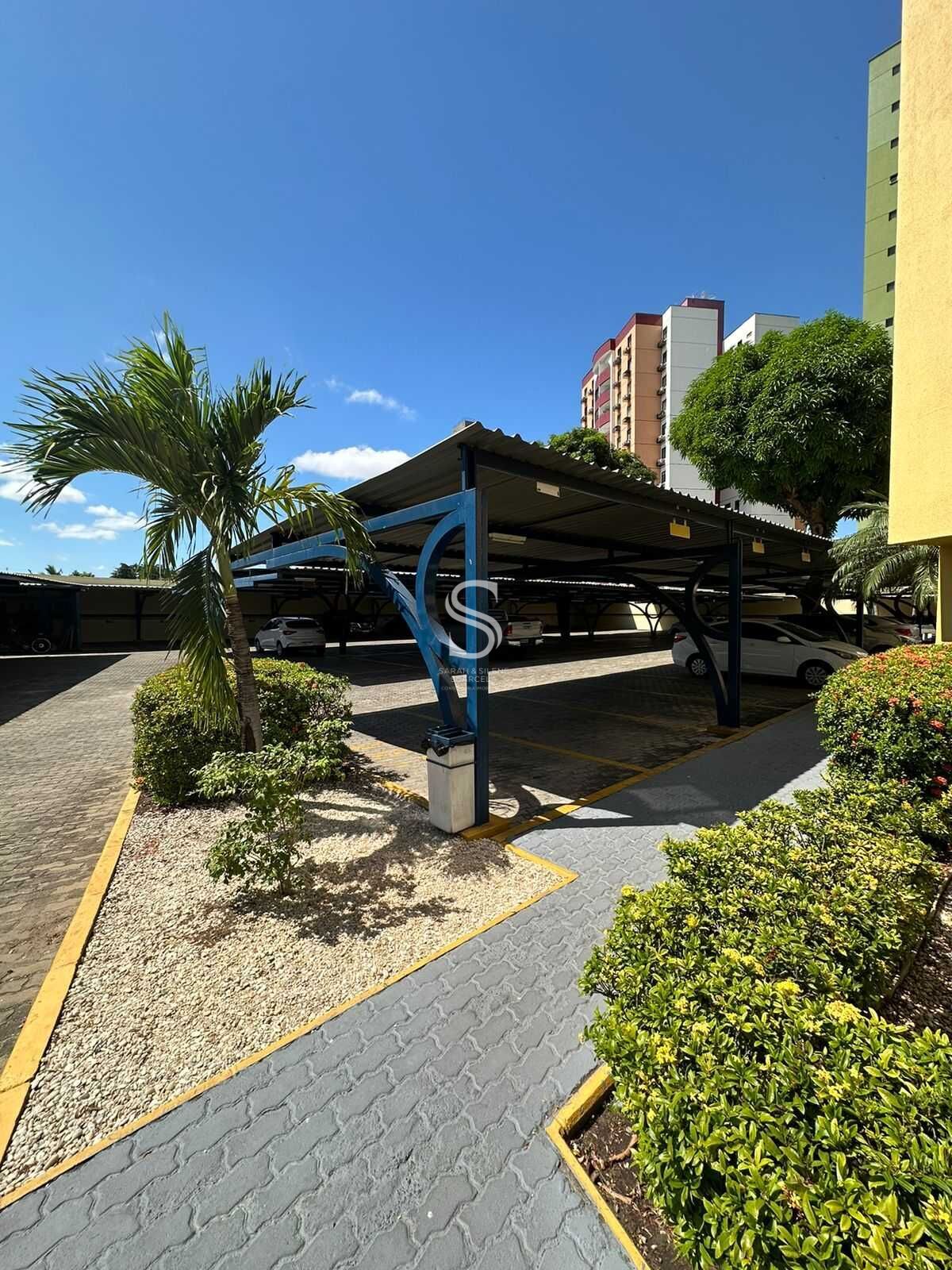 Apartamento à venda com 3 quartos, 110m² - Foto 2