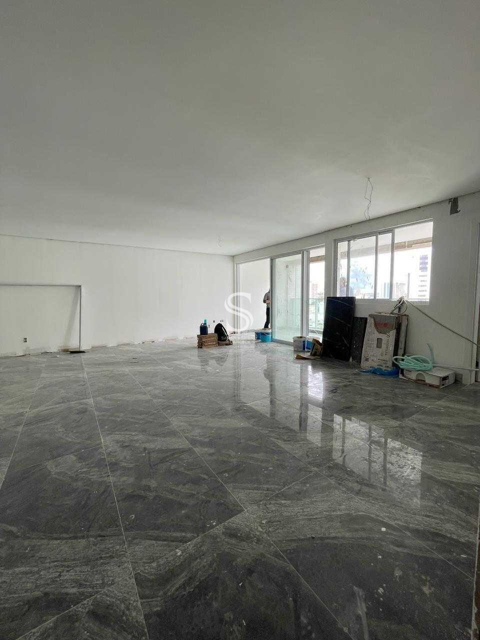 Apartamento à venda com 3 quartos, 155m² - Foto 4