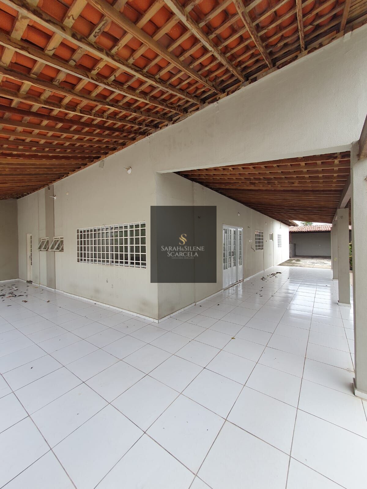 Casa à venda com 3 quartos, 126m² - Foto 3