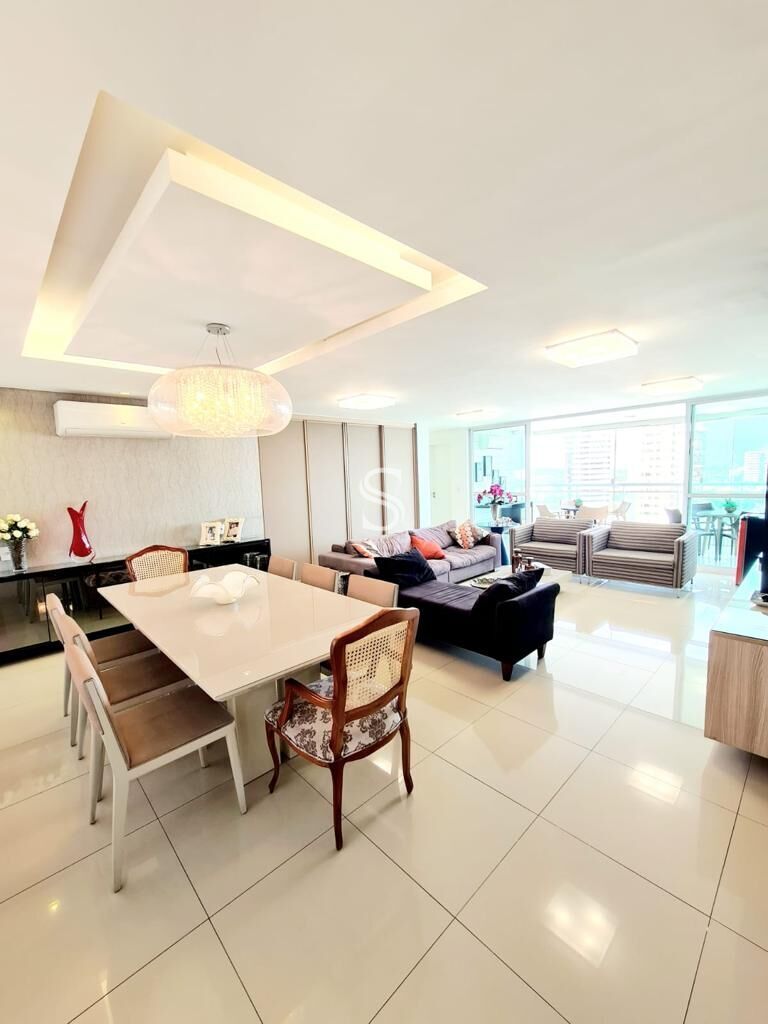Apartamento à venda com 4 quartos, 227m² - Foto 9