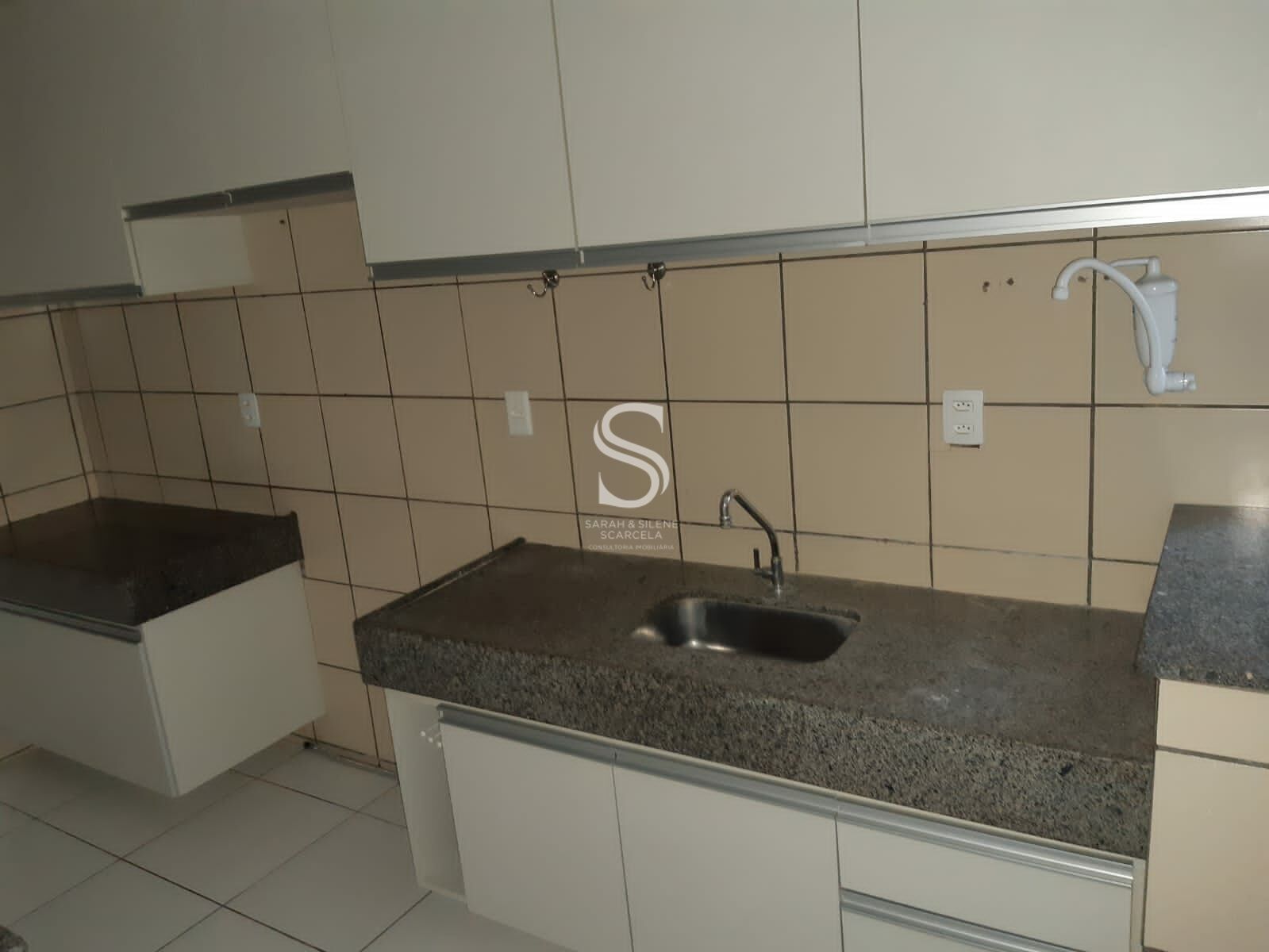 Apartamento à venda com 3 quartos, 97m² - Foto 15