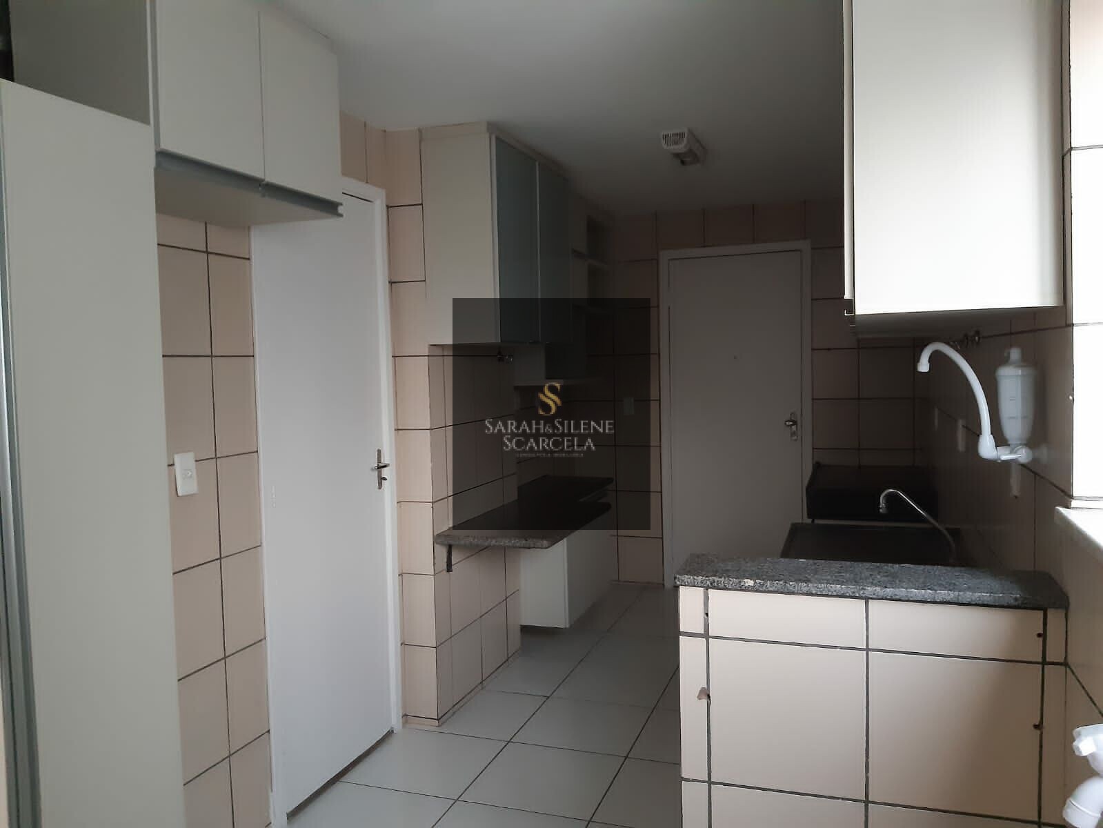 Apartamento à venda com 3 quartos, 97m² - Foto 12