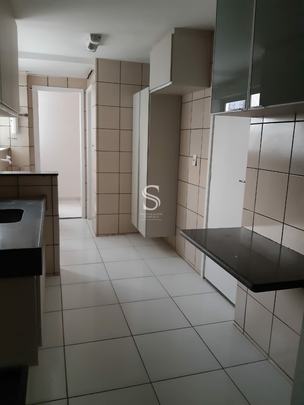 Apartamento à venda com 3 quartos, 97m² - Foto 13