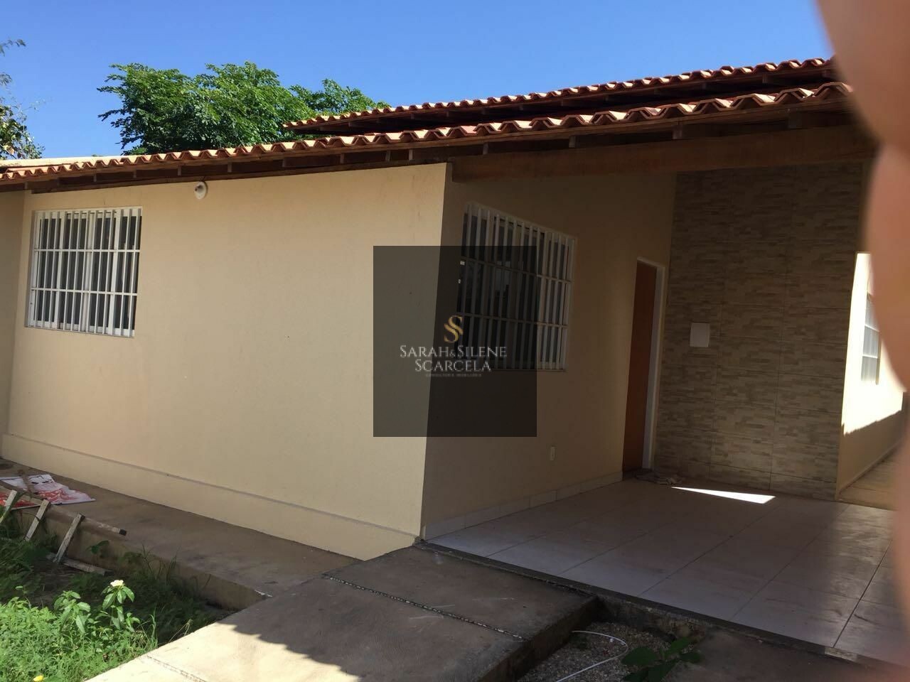 Casa à venda com 3 quartos, 90m² - Foto 2