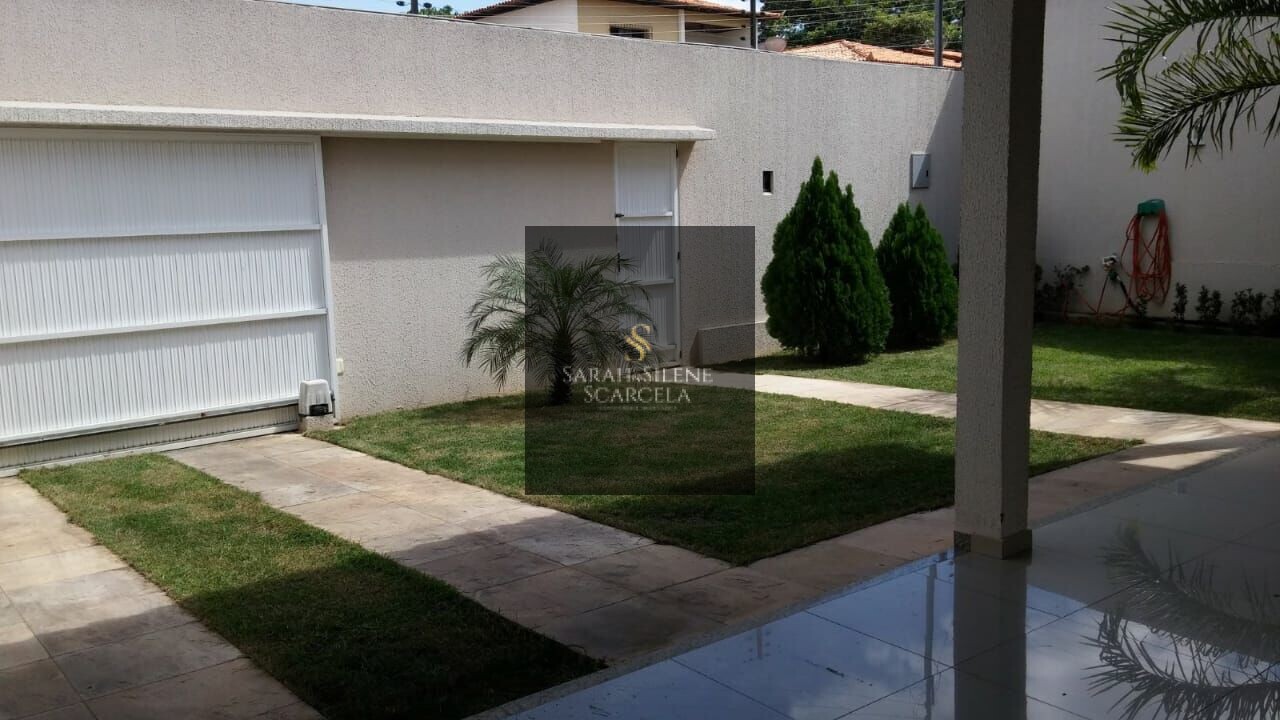 Casa à venda com 3 quartos, 222m² - Foto 3