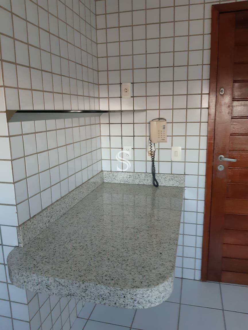 Apartamento à venda com 3 quartos, 128m² - Foto 6