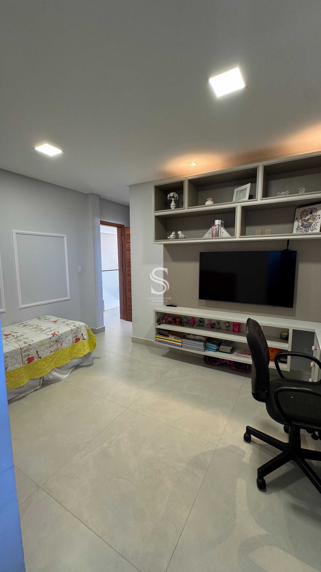 Casa de Condomínio à venda com 4 quartos, 208m² - Foto 14