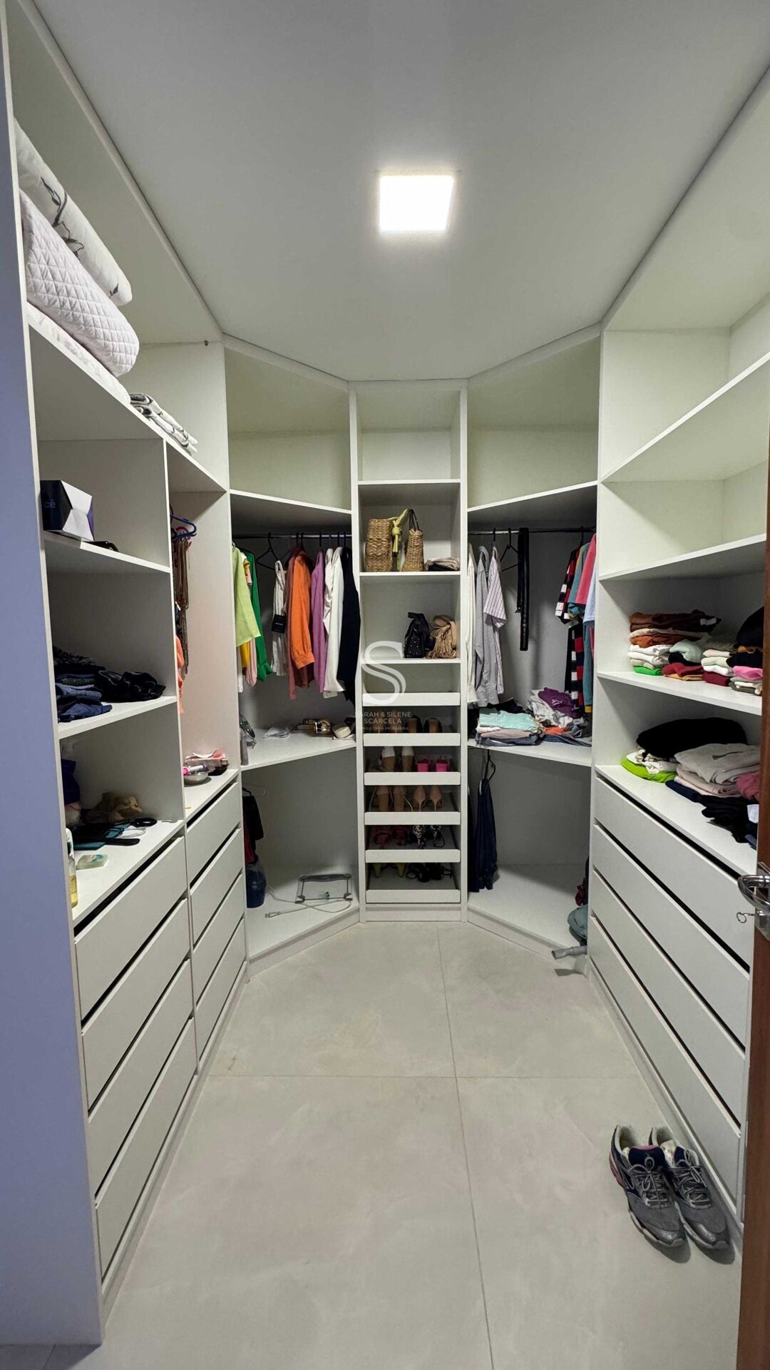 Casa de Condomínio à venda com 4 quartos, 208m² - Foto 13