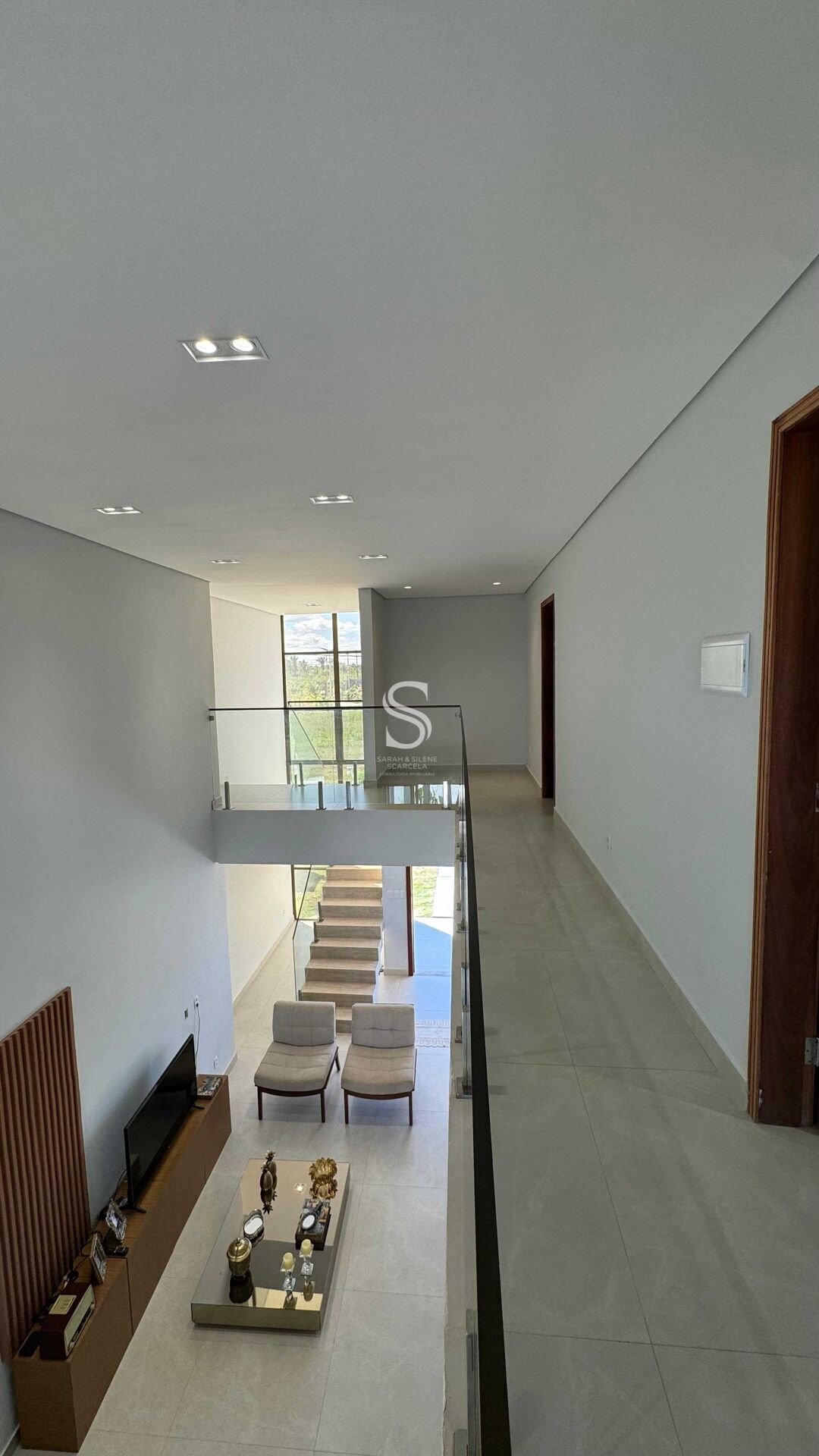 Casa de Condomínio à venda com 4 quartos, 208m² - Foto 4