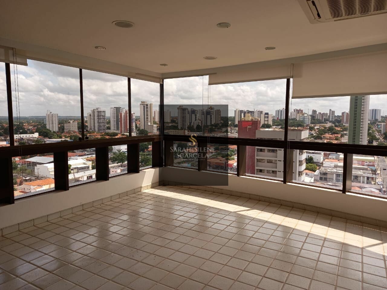 Apartamento à venda com 3 quartos, 320m² - Foto 18