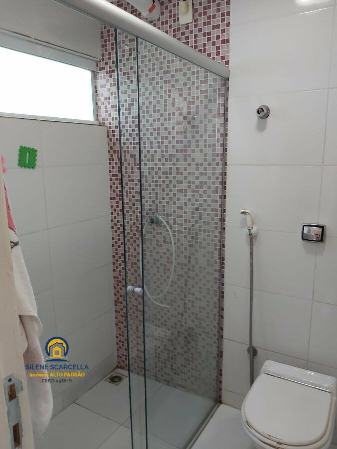 Casa de Condomínio à venda com 3 quartos, 240m² - Foto 19