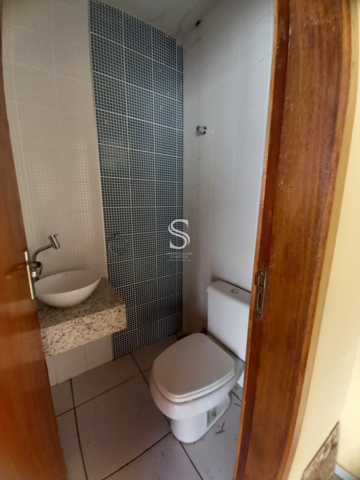 Casa à venda com 4 quartos, 250m² - Foto 41