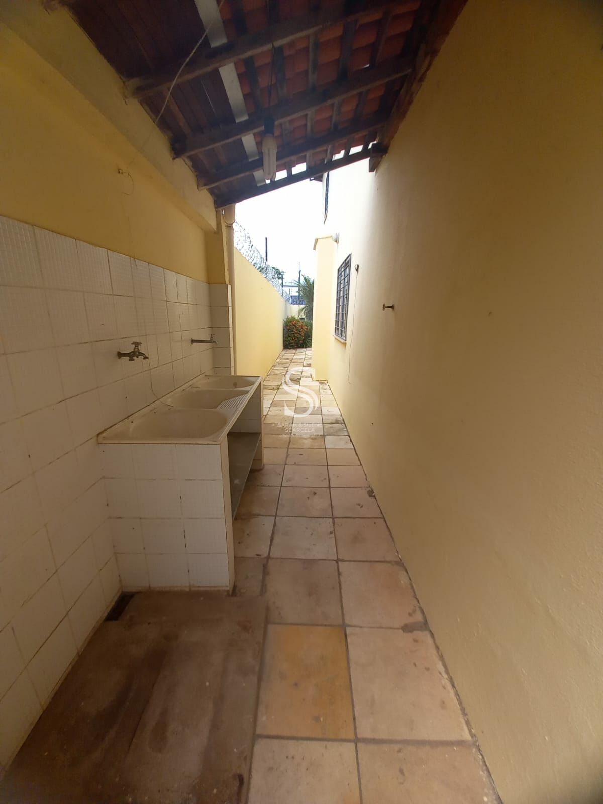 Casa à venda com 4 quartos, 250m² - Foto 12