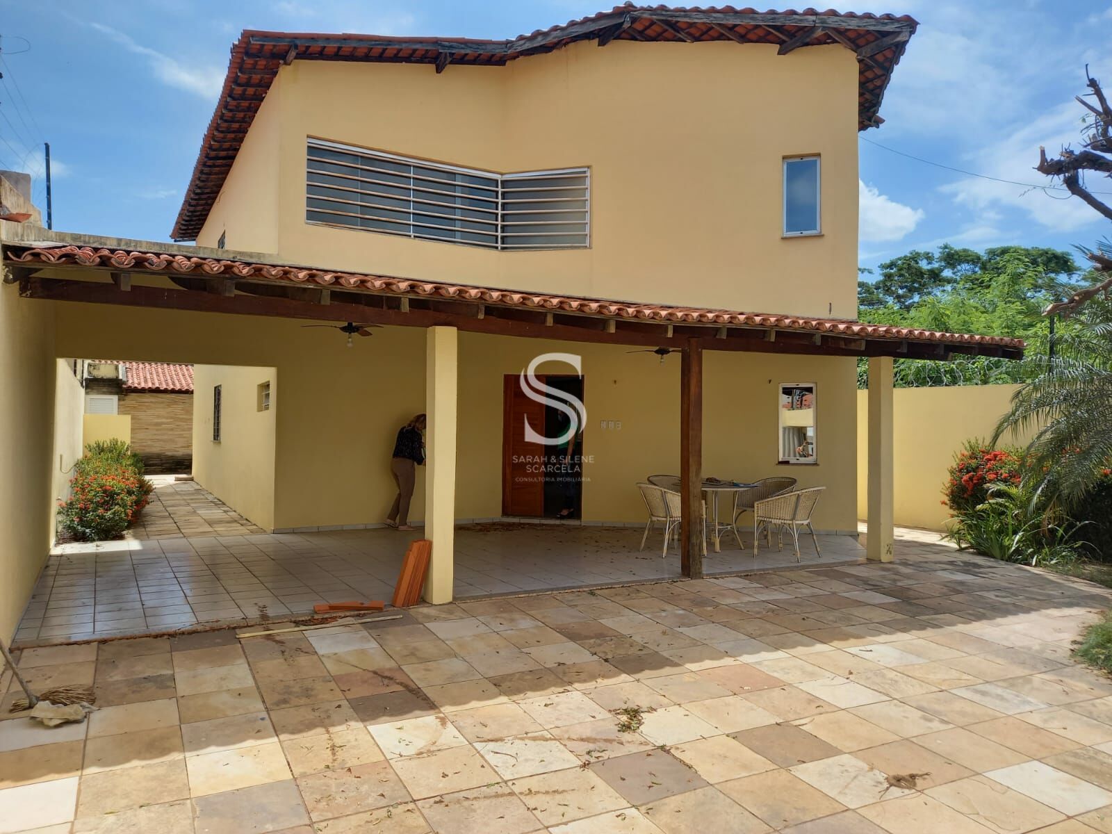 Casa à venda com 4 quartos, 250m² - Foto 3