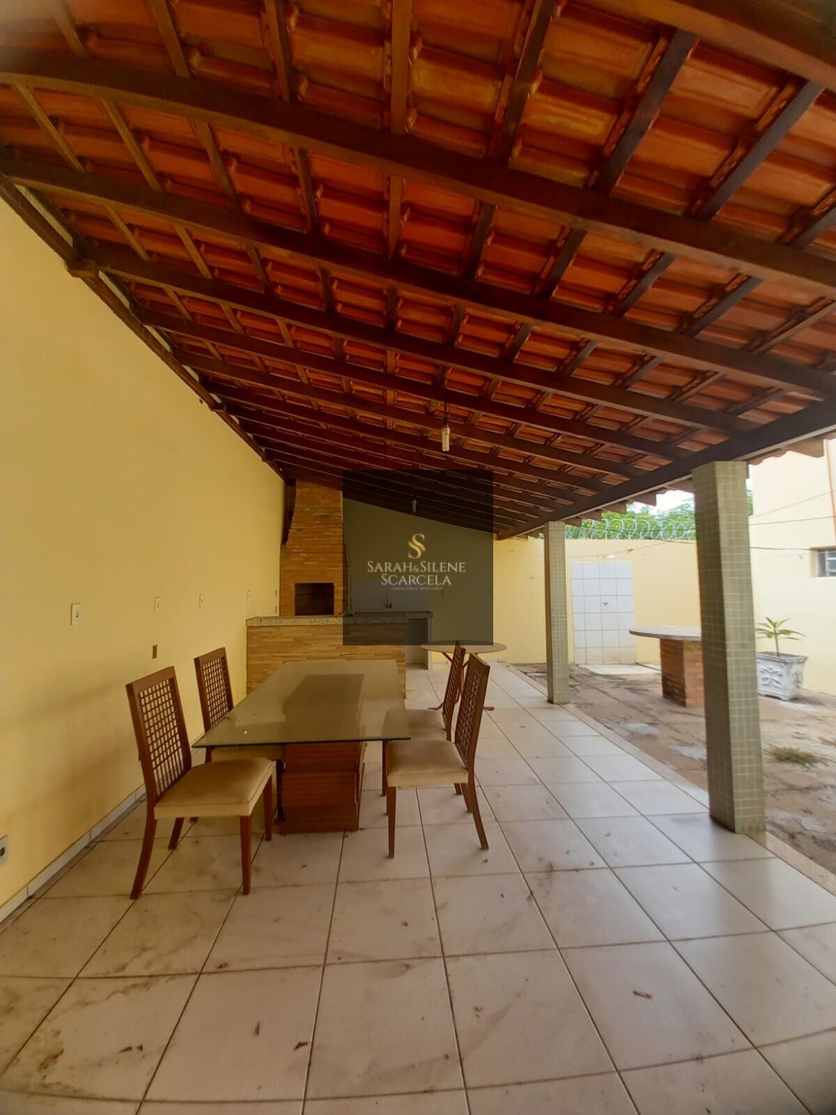 Casa à venda com 4 quartos, 250m² - Foto 13