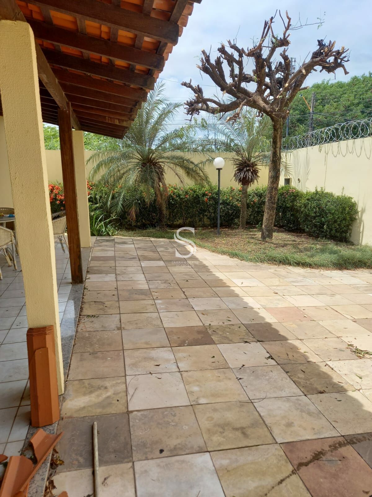 Casa à venda com 4 quartos, 250m² - Foto 5
