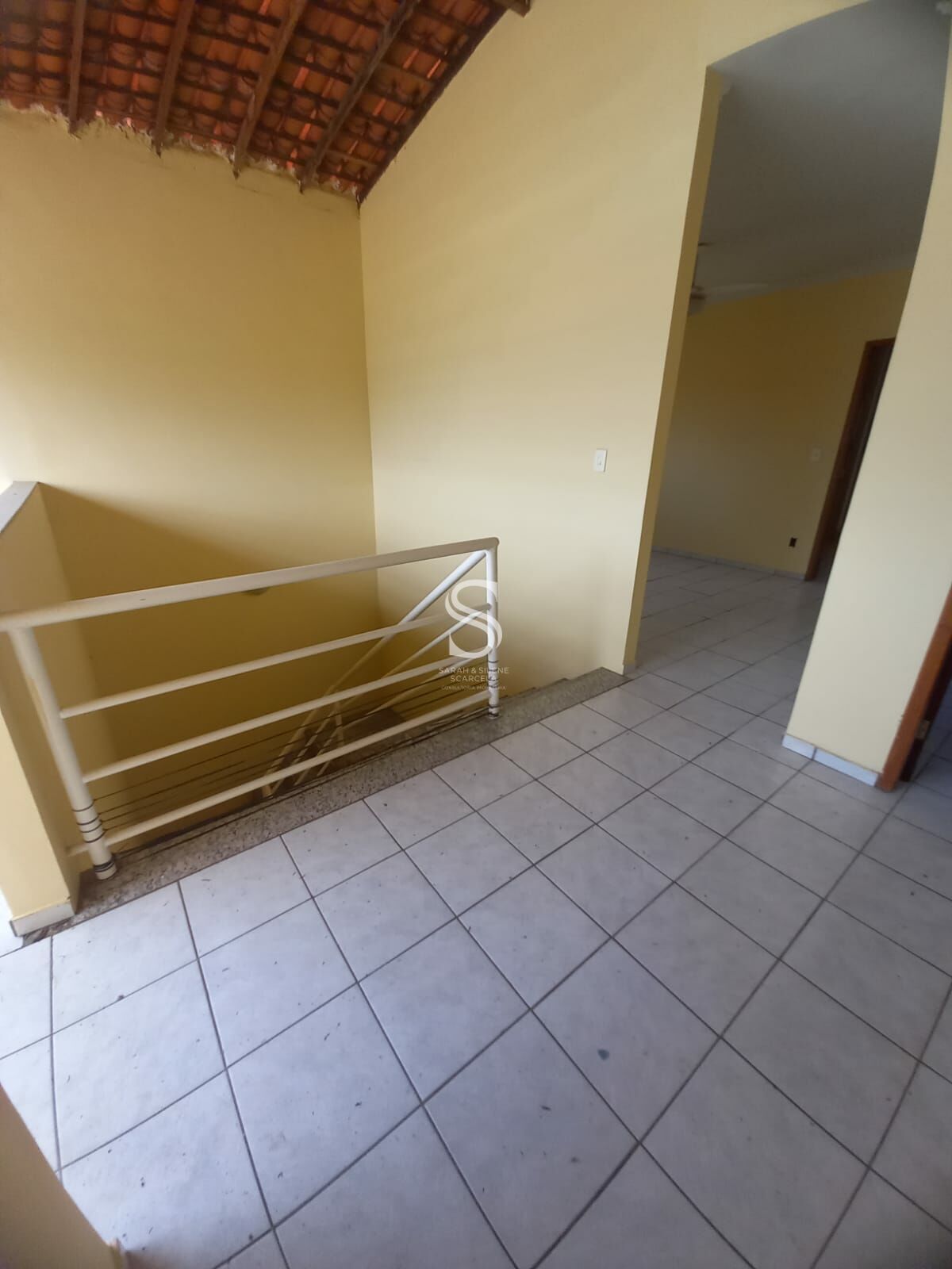 Casa à venda com 4 quartos, 250m² - Foto 15