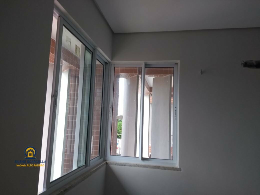 Apartamento à venda com 3 quartos, 119m² - Foto 13