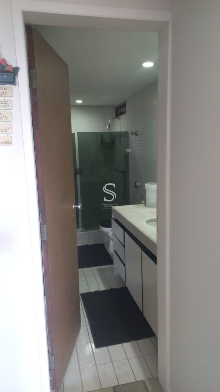 Apartamento à venda com 3 quartos, 234m² - Foto 23