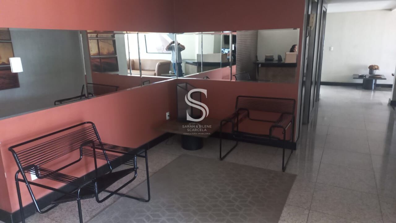 Apartamento à venda com 3 quartos, 234m² - Foto 3