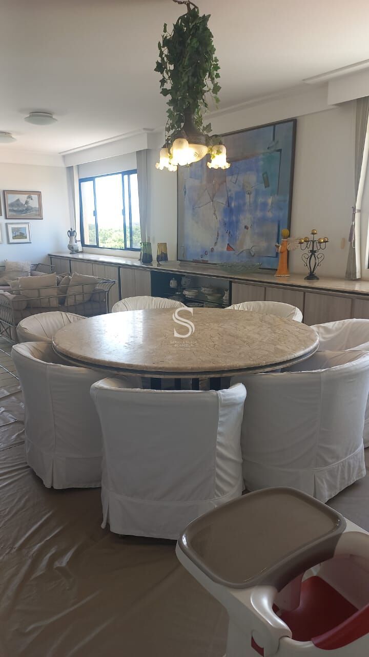Apartamento à venda com 3 quartos, 234m² - Foto 10