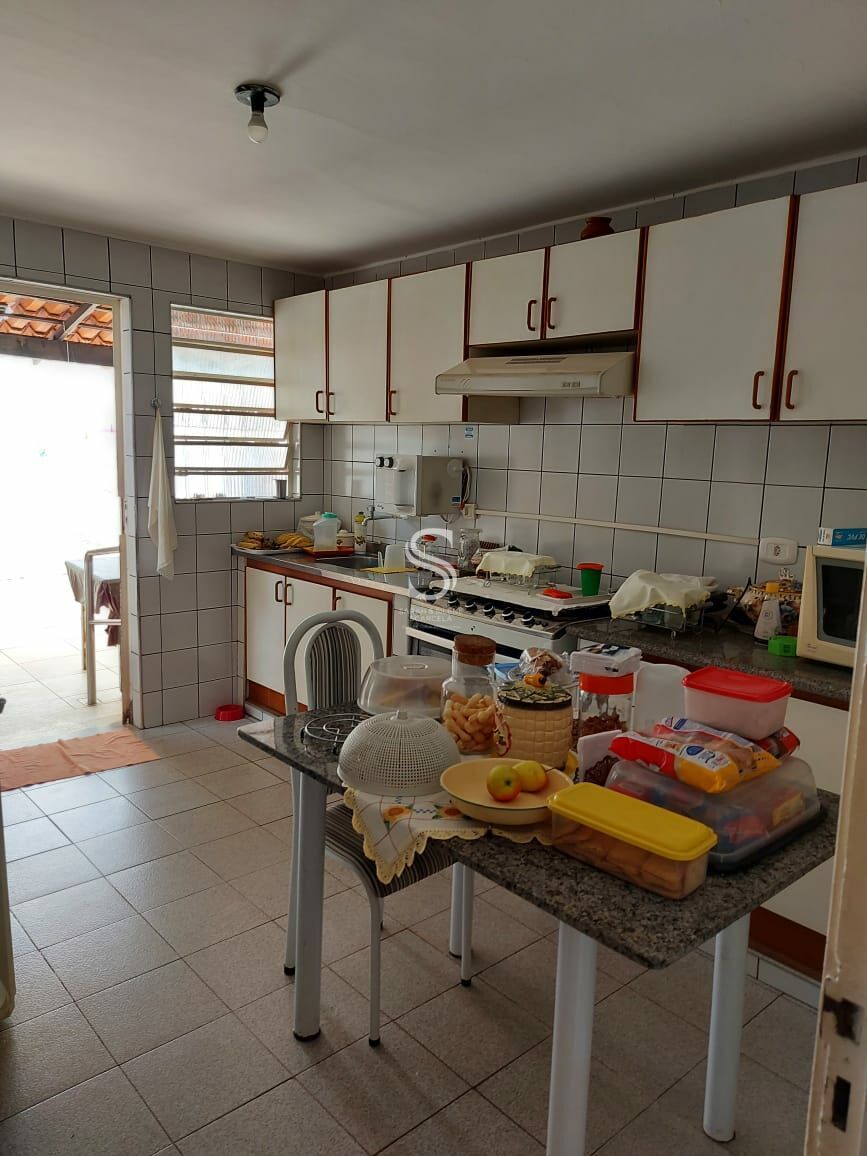 Casa, 4 quartos, 16500 m² - Foto 10