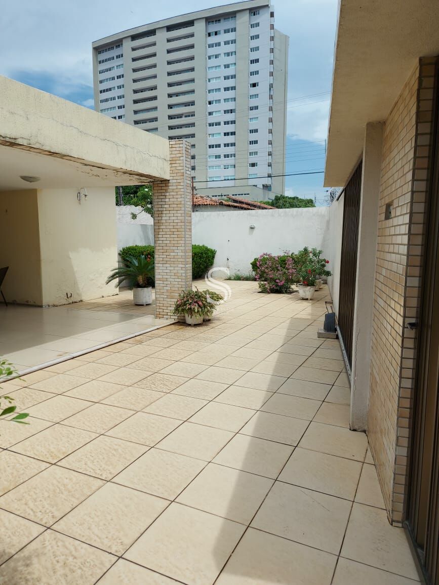 Casa, 4 quartos, 16500 m² - Foto 16