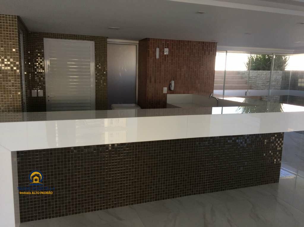 Apartamento à venda com 4 quartos, 228m² - Foto 17