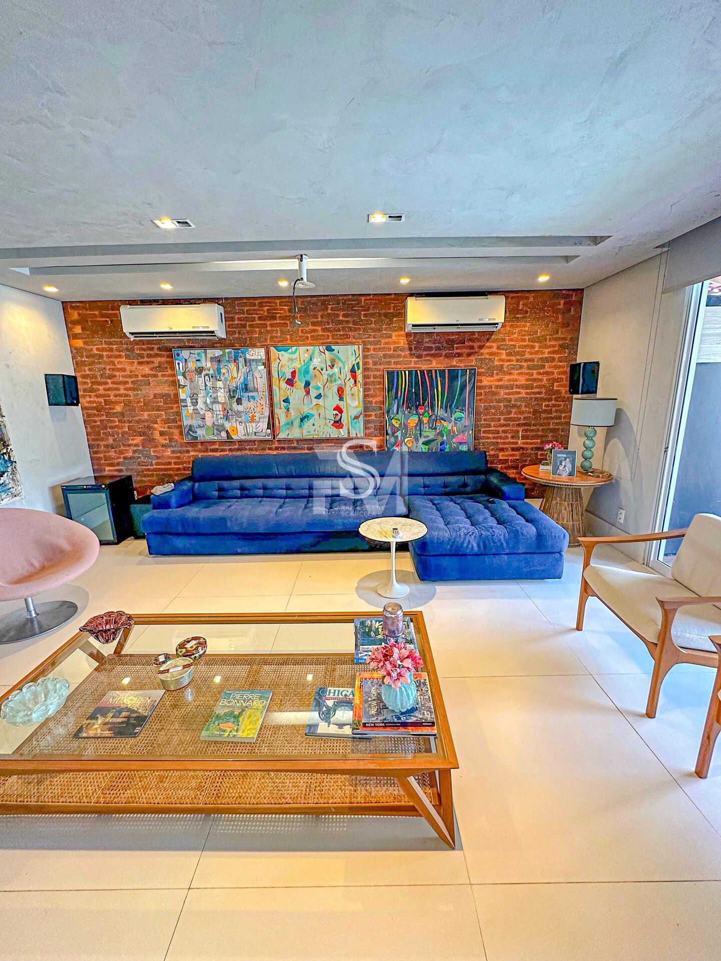 Casa de Condomínio à venda com 3 quartos, 350m² - Foto 4