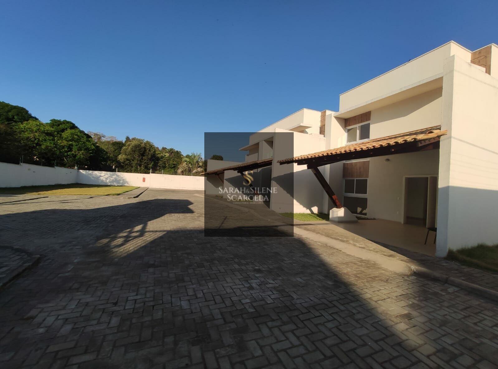 Casa à venda com 4 quartos, 140m² - Foto 4