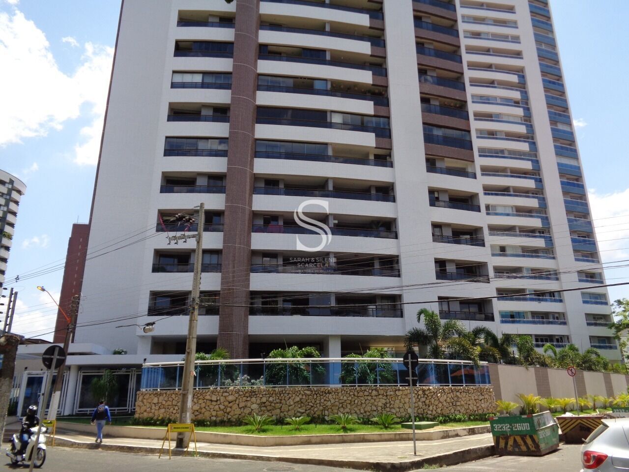 Apartamento à venda com 3 quartos, 106m² - Foto 1
