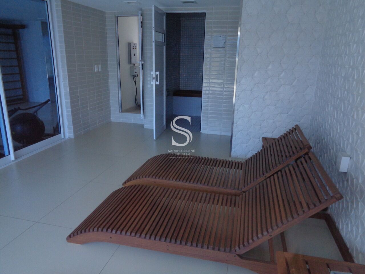 Apartamento à venda com 3 quartos, 106m² - Foto 13