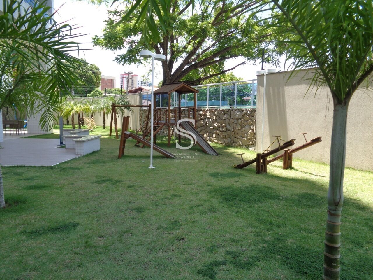 Apartamento à venda com 3 quartos, 106m² - Foto 6
