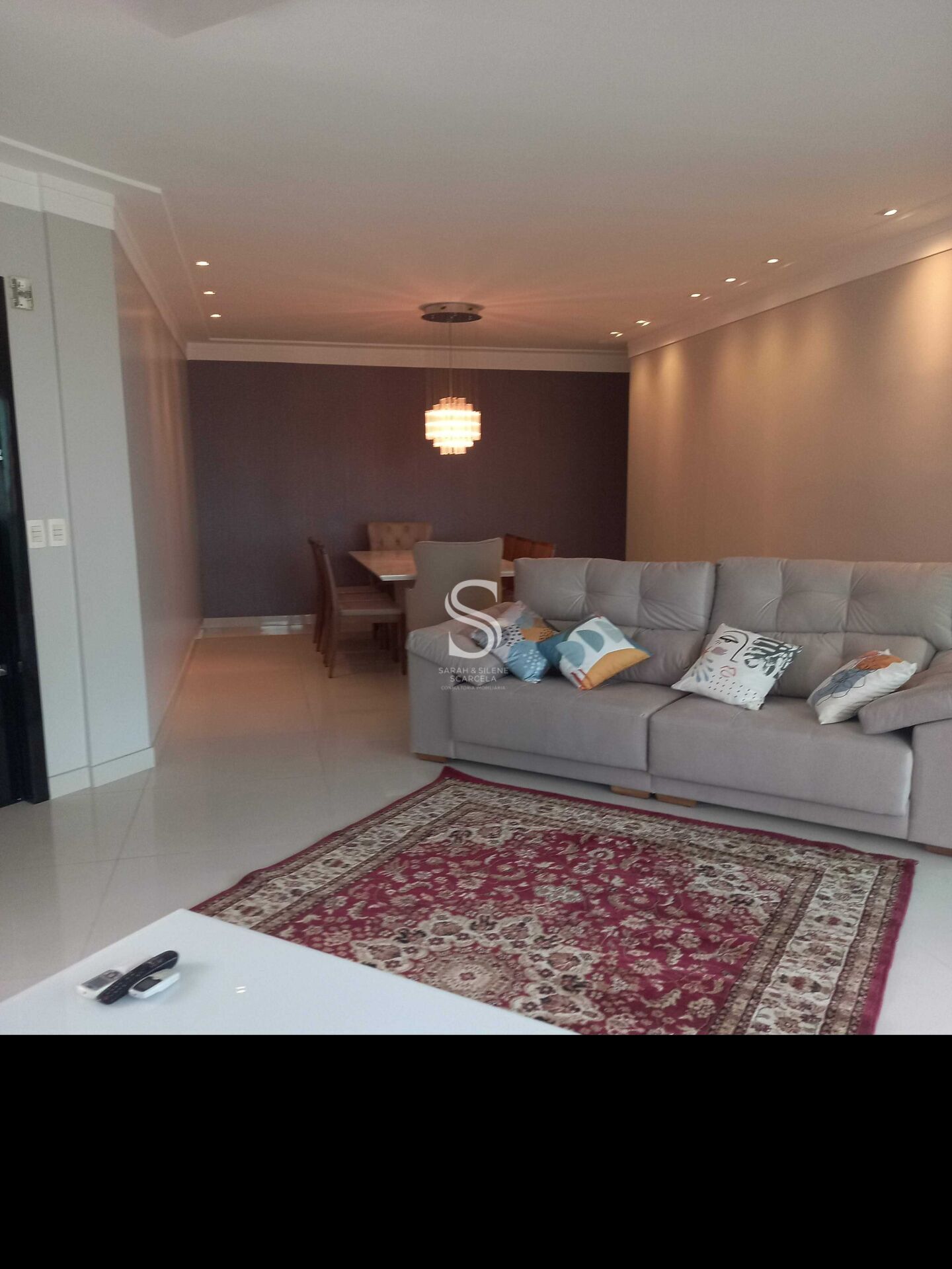 Apartamento à venda com 4 quartos, 217m² - Foto 3
