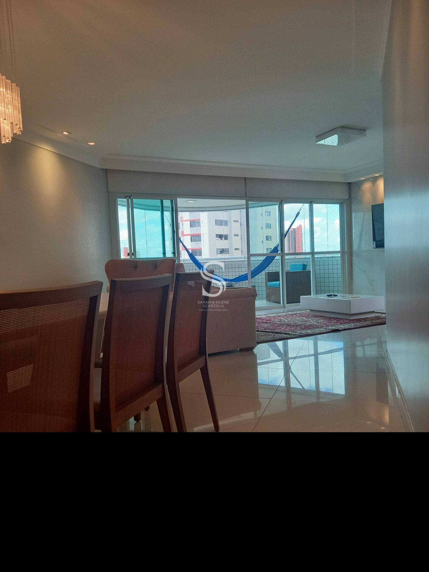 Apartamento à venda com 4 quartos, 217m² - Foto 14