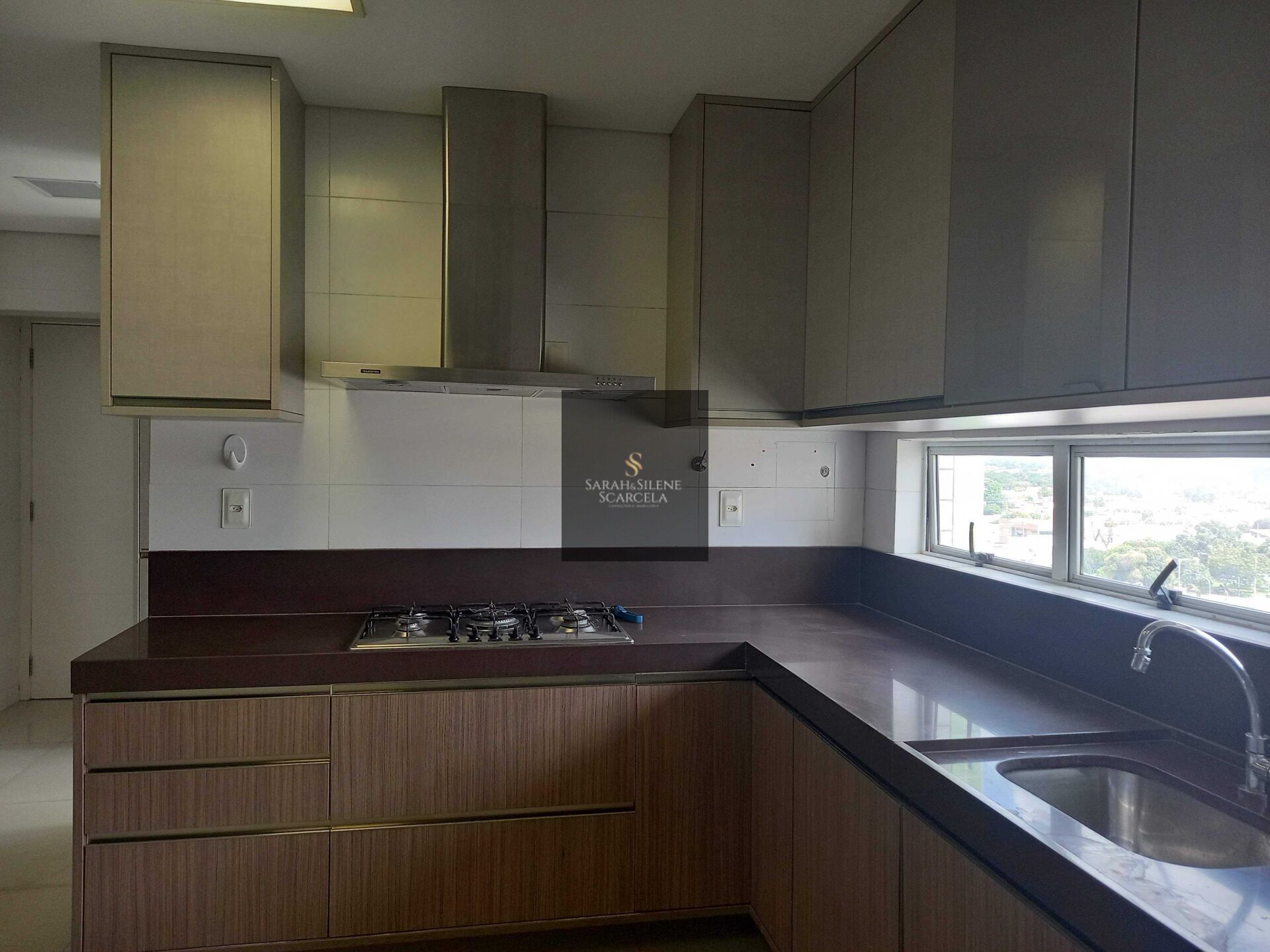 Apartamento à venda com 4 quartos, 217m² - Foto 35