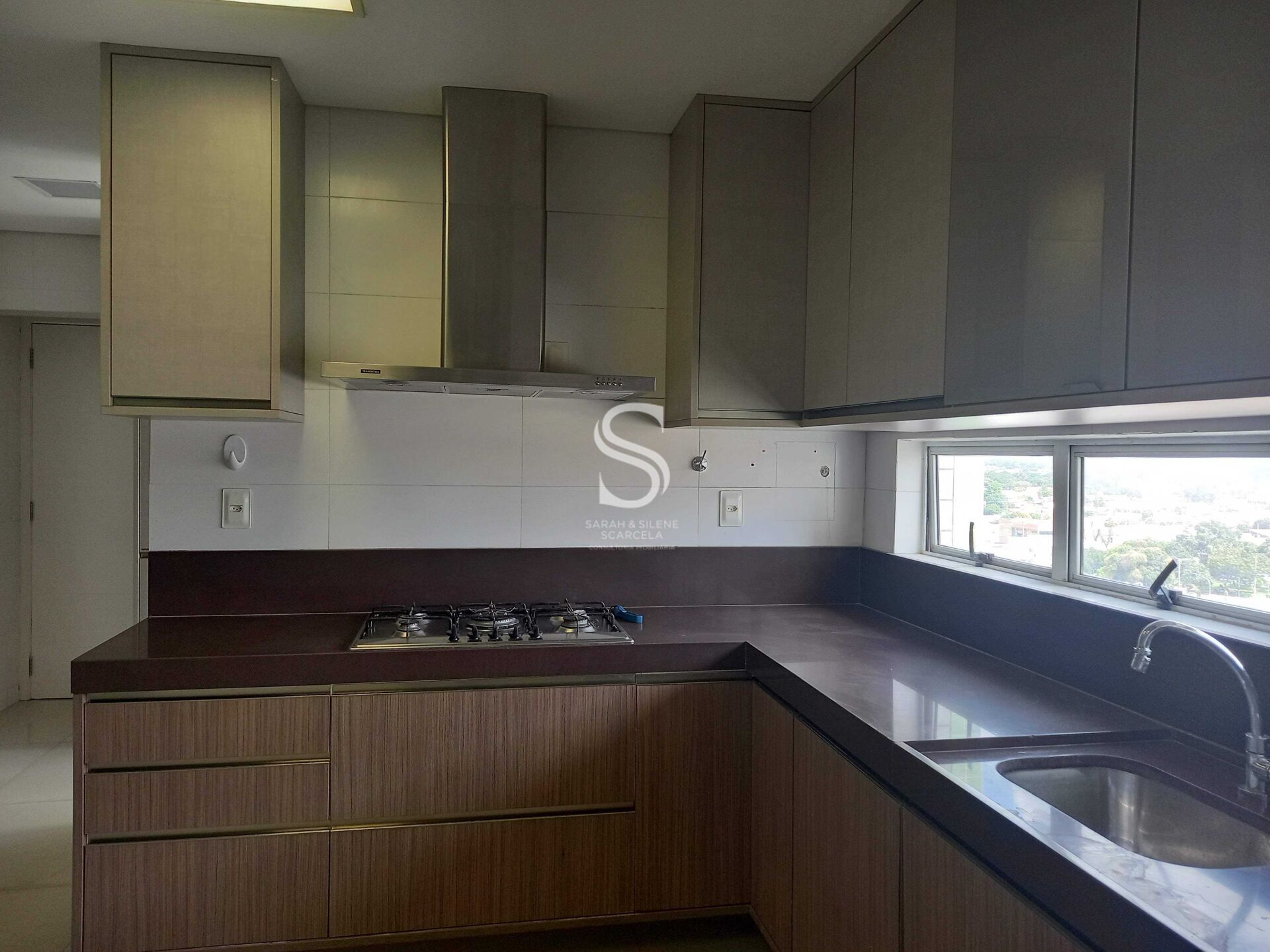 Apartamento à venda com 4 quartos, 217m² - Foto 35