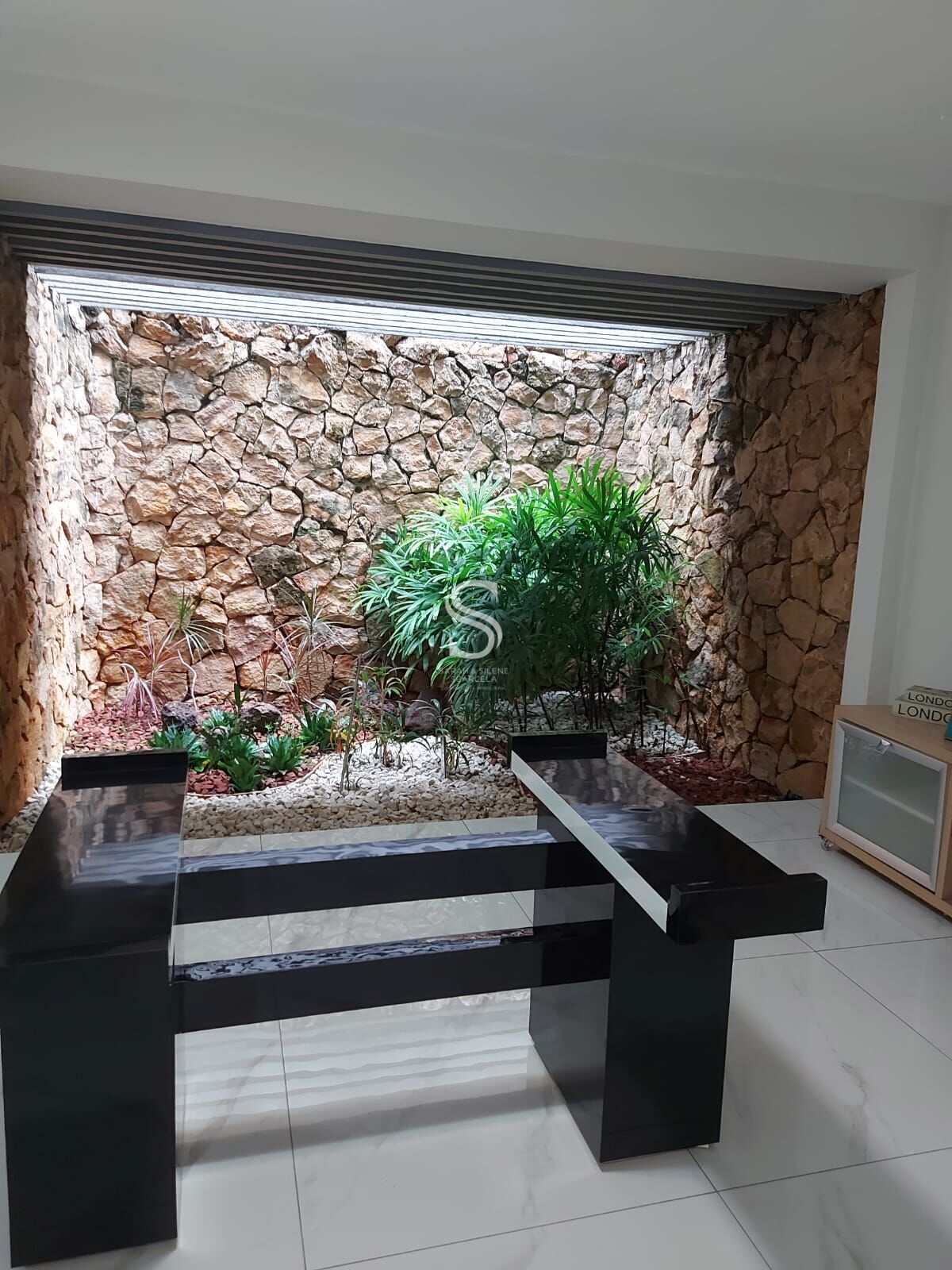 Casa à venda com 4 quartos, 240m² - Foto 12