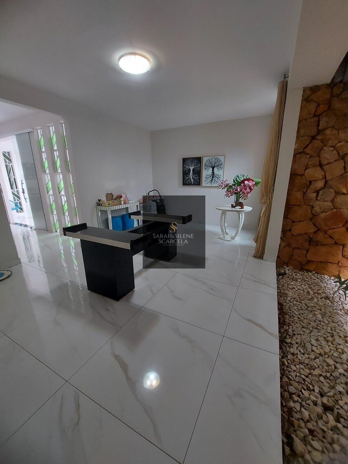 Casa à venda com 4 quartos, 240m² - Foto 11