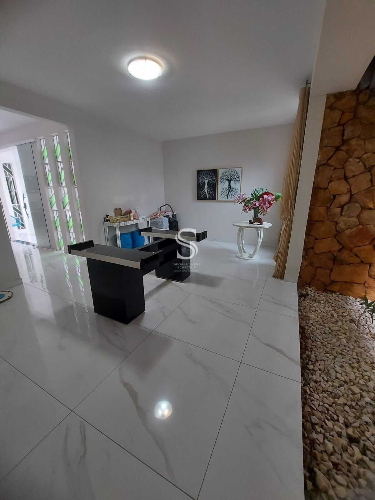 Casa à venda com 4 quartos, 240m² - Foto 11