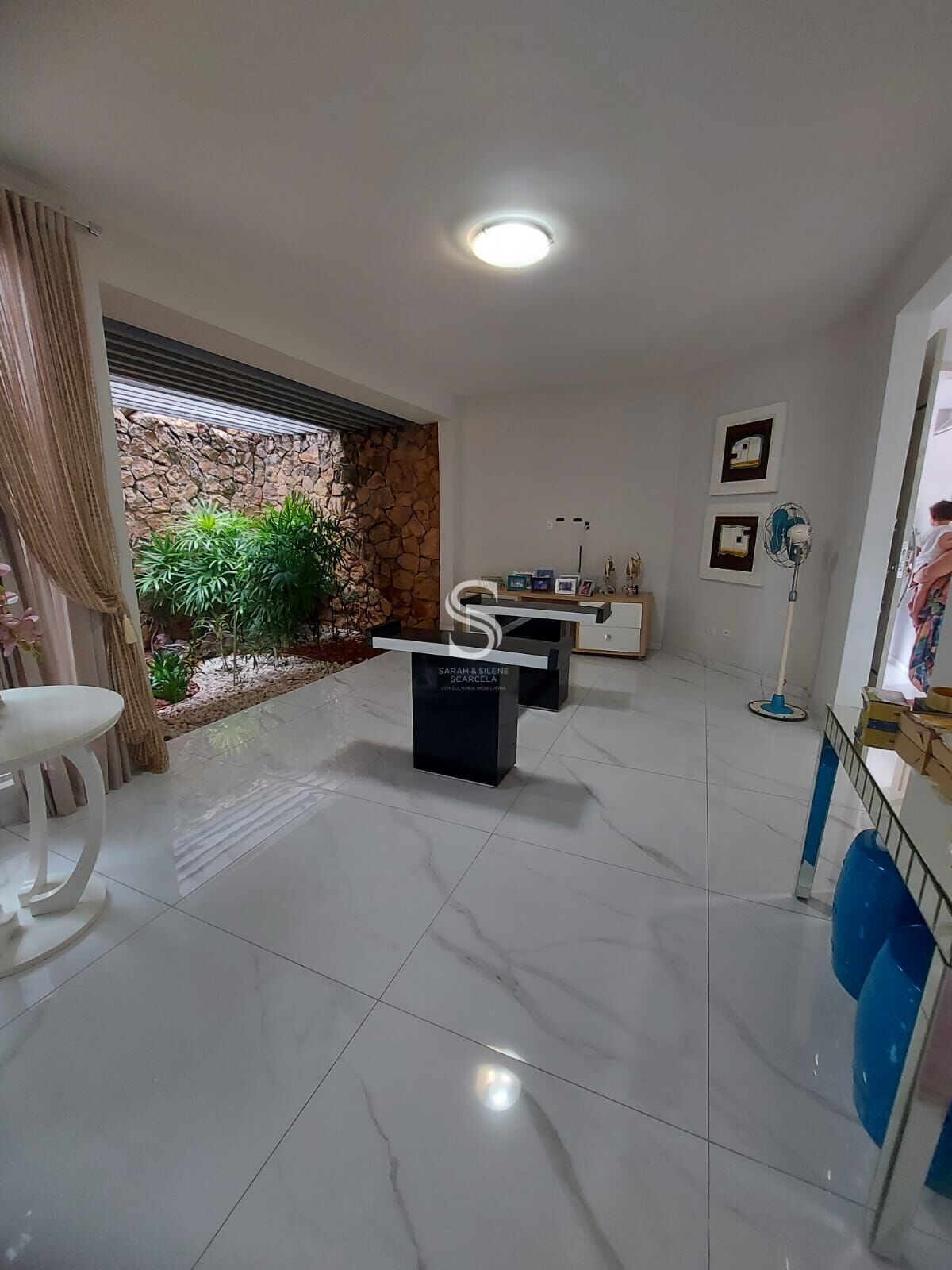 Casa à venda com 4 quartos, 240m² - Foto 10