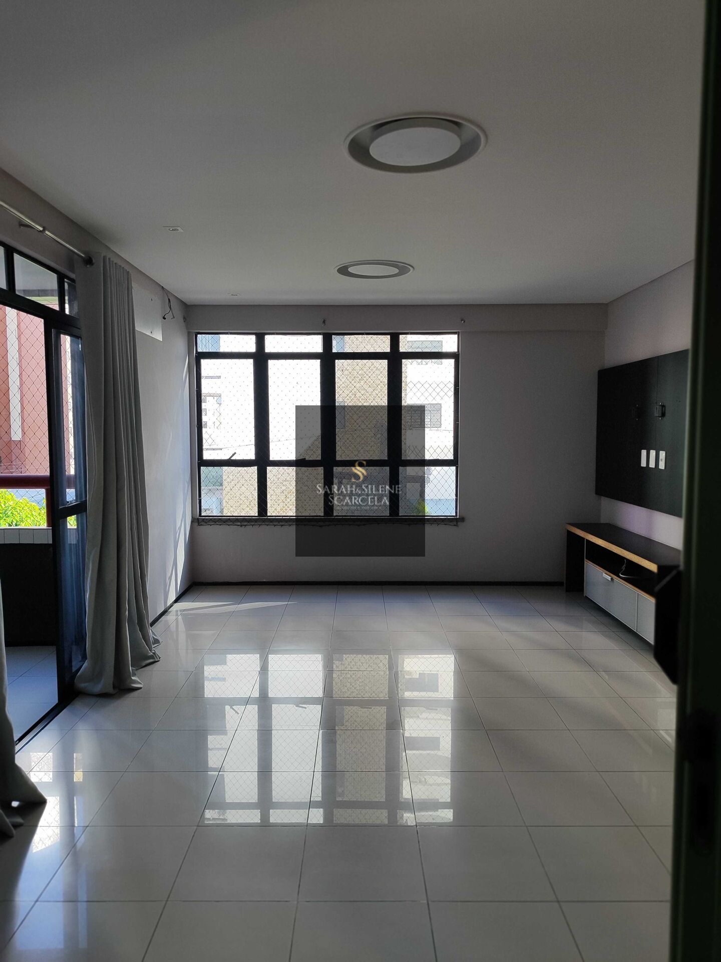 Apartamento à venda com 3 quartos, 127m² - Foto 1