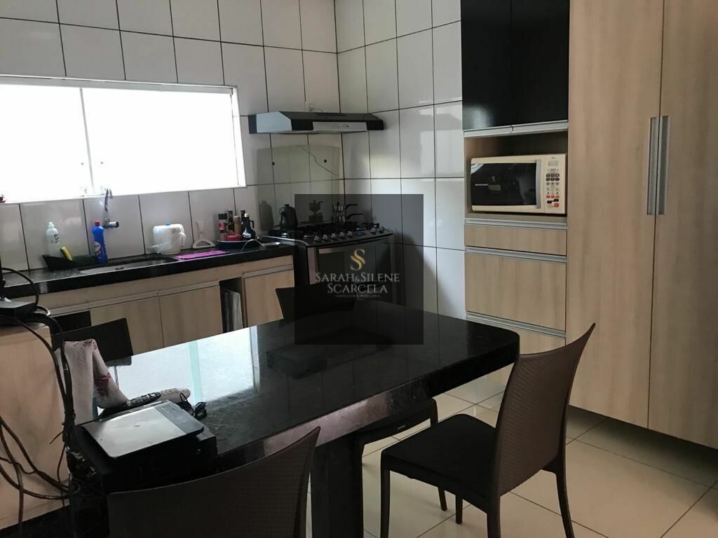 Casa à venda com 4 quartos, 164m² - Foto 12