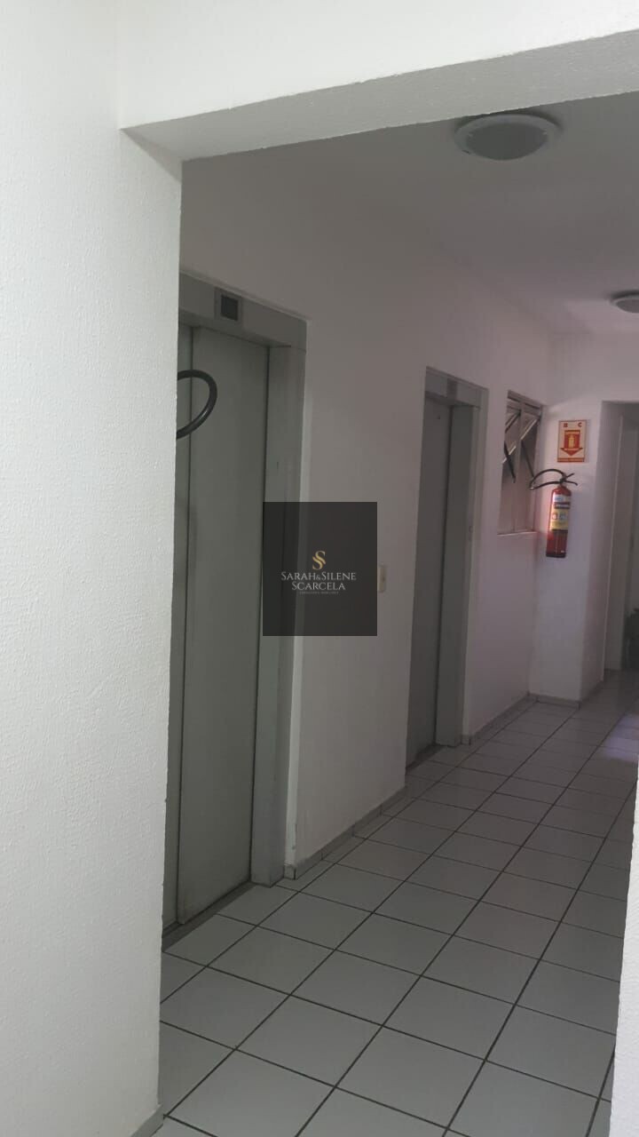 Apartamento à venda com 2 quartos, 70m² - Foto 12