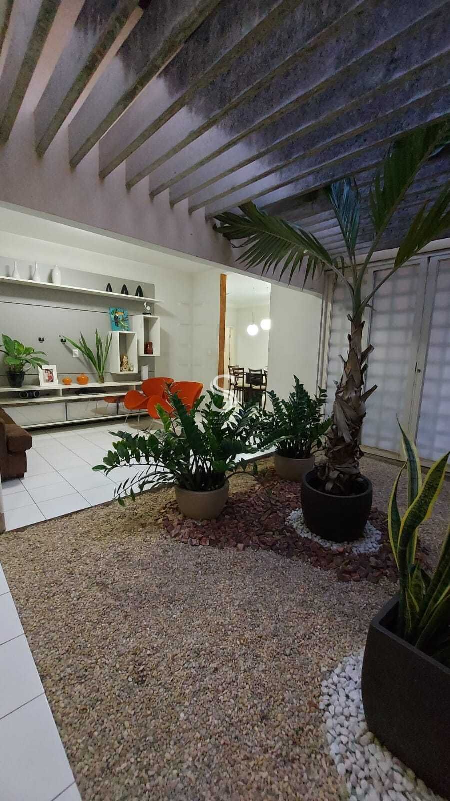 Casa à venda com 3 quartos, 225m² - Foto 20