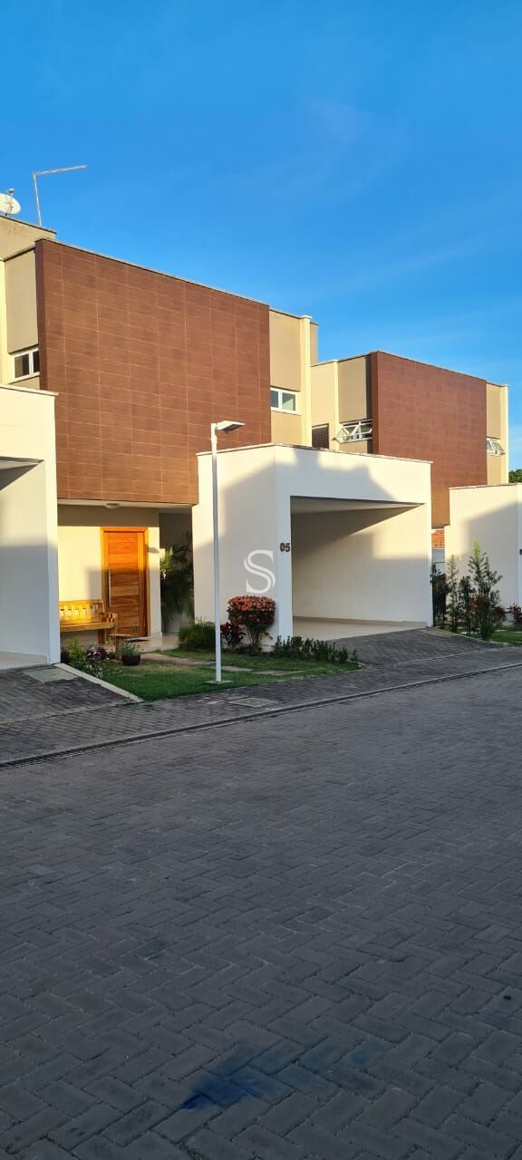 Casa de Condomínio à venda com 4 quartos, 156m² - Foto 2