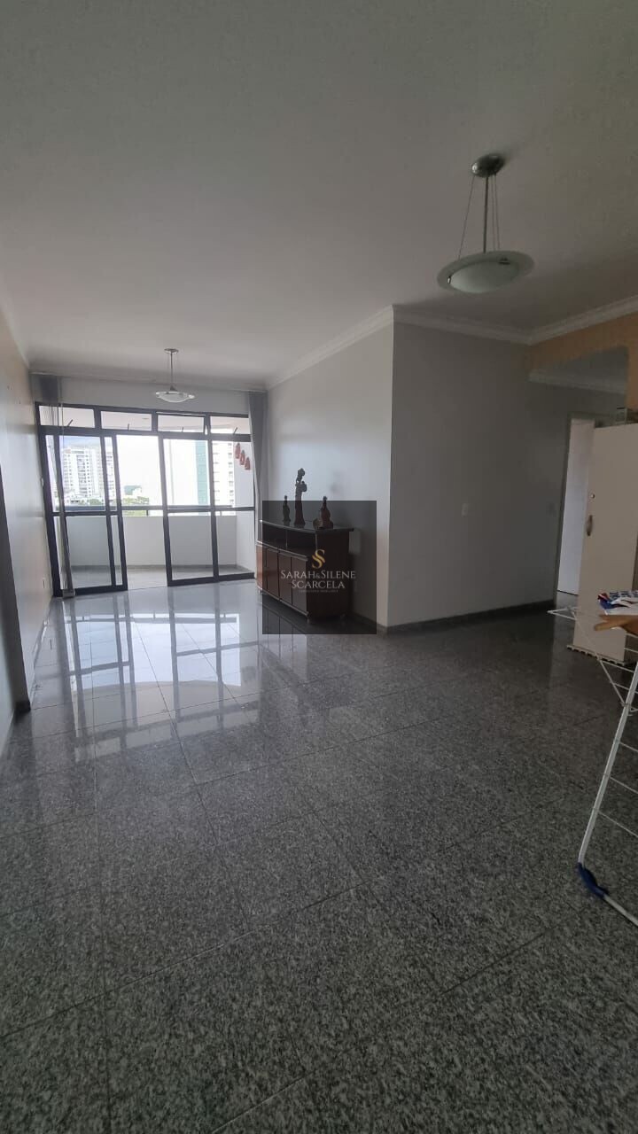 Apartamento à venda com 3 quartos, 110m² - Foto 8